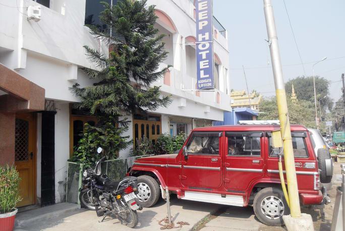 Deep Hotel Бодх-Гая Экстерьер фото